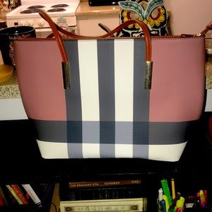 Plaid over the shoulder bag Brand new